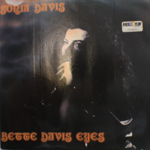 Sonia Davis – Bette Davis Eyes °
