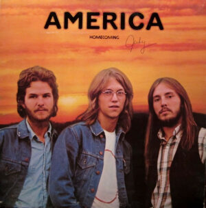America Homecoming º