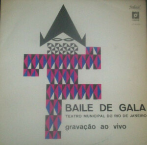 A1a Cidade Maravilhosa - Marcha Written-By – André Filho A1b Máscara Negra - Marcha Rancho Written-By – Pereira Mattos, Zé Keti A2a Colombina Yê Yê Yê - Marcha Written-By – David Nasser, João Roberto Kelly A2b A Banda - Marcha Written-By – Chico Buarque De Hollanda A3a Linda Mascarada - Marcha Written-By – David Nasser, João Roberto Kelly A3b Mulata Yê Yê Yê - Marcha Written-By – João Roberto Kelly A3c Bicho Carpinteiro - Marcha Written-By – Brasinha*, Denis Lobo A3d Mãe-Iê - Marcha Written-By – Celso Castro, Oswaldo Nunes* A4a Jardineira - Marcha Written-By – Benedito Lacerda, Humberto Porto A4b Mamãe Eu Quero - Marcha Written-By – Jararaca, Vicente Paiva A4c Joga A Chave - Marcha Written-By – J. Roy, João Roberto Kelly A4d Mulata Yê Yê Yê - Marcha Written-By – João Roberto Kelly Demostração De Ritmo B1a Saudade - Samba Written-By – Benil Santos, Raul Sampaio B1b Colombina Yê Yê Yê - Marcha Written-By – David Nasser, João Roberto Kelly Demostração De Ritmo B2 Máscara Negra - Marcha Rancho Poutpurri De Sambas B3a Vem Chegando A Madrugada - Samba Written-By – Noel Rosa De Oliveira, Zuzuca B3b Ôba - Samba Written-By – Oswaldo Nunes* B3c Volta Maria - Samba Written-By – David Raw Poutpurri De Marchas B4a Pó De Mico - Marcha Written-By – Dora Lopes, Nilo Viana, Renato Araujo* B4b Linda Morena - Marcha Written-By – Lamartine Babo B4c O Teu Cabelo Não Nega - Marcha Written-By – Irmãos Valença, Lamartine Babo B4d As Pastorinhas - Marcha Rancho Written-By – Noel Rosa, Carlos Braga*