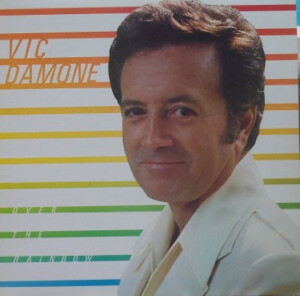 Vic Damone – Over the Rainbow º