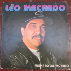Léo Machado - Menina Do Sorriso Lindo º