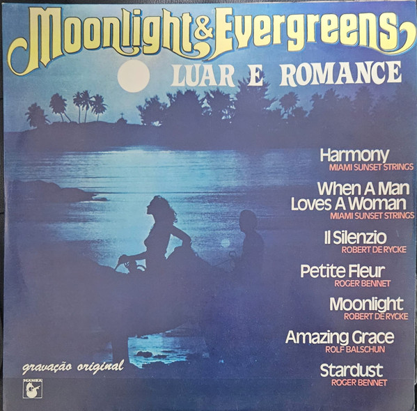 Moonlight & Evergreens - Luar e Romance º