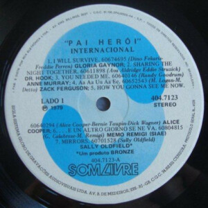 Pai Heroi - Trilha Sonora Internacional - 20% a 50% Off °