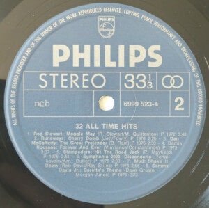 32 All Times Hits Duplo - (Importado) ° - Imagem 7