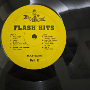 Flash Hits II º