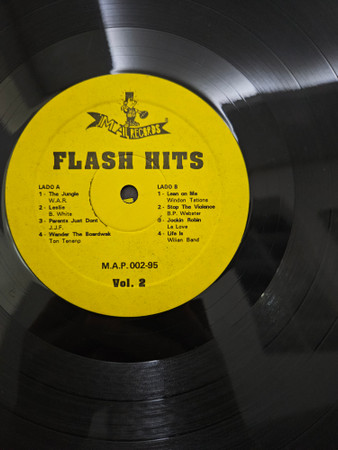 Flash Hits II º