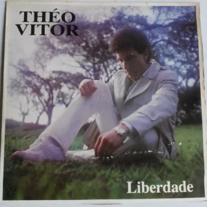 Théo Vitor Liberdade (Autografado) º